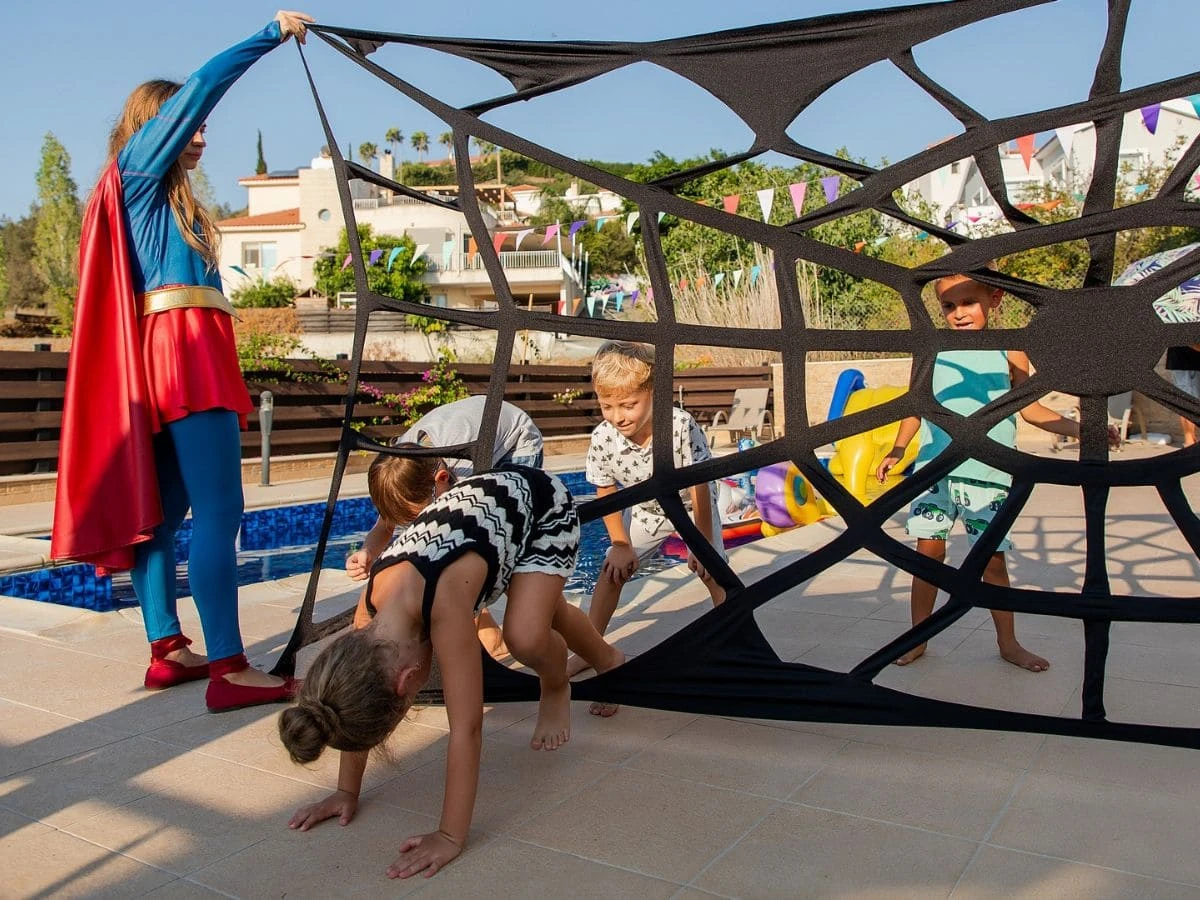 Cyprus Shows kids party