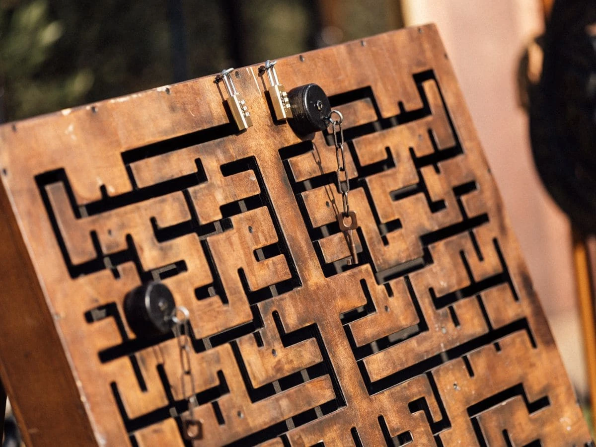 A maze game by CyprusShows